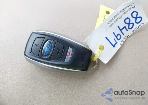 2016 Subaru Outback 3.6R Limited z USA, uszkodzony, nr VIN 4S4BSENC5G3356404